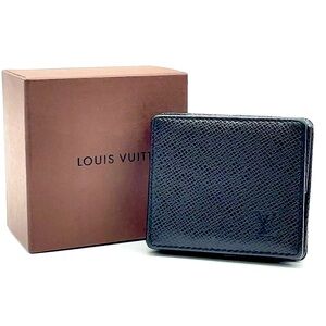 LOUIS VUITTON Black Taiga Porte Monnaie Boite  COMES WITH: Dust Bag, Box AUTH